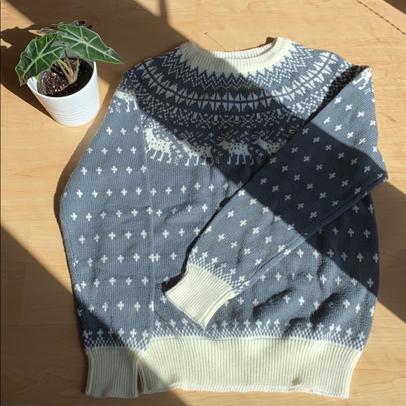 Sweaters - Vintage Sweater 🍂